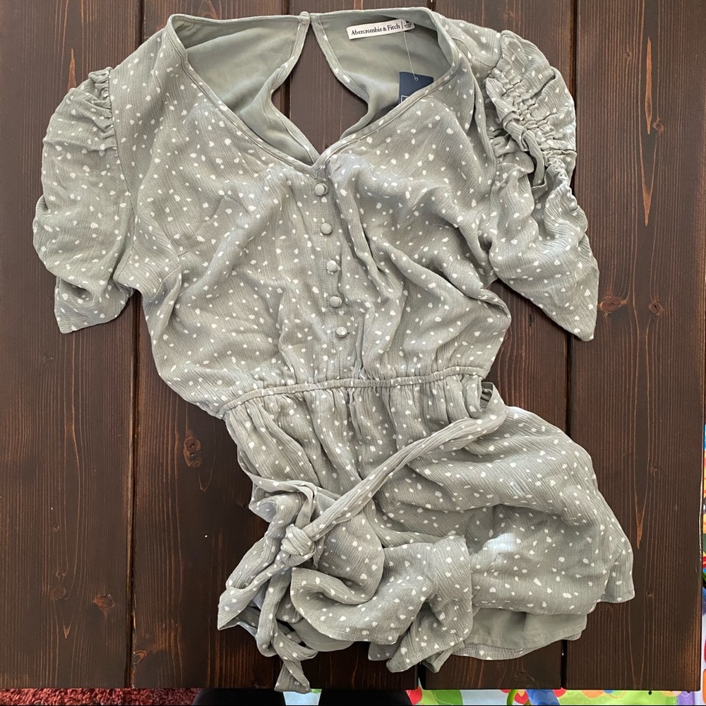 Abercrombie Puff Sleeve Polka Dot Romper
